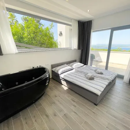 Linda Vilă Crikvenica